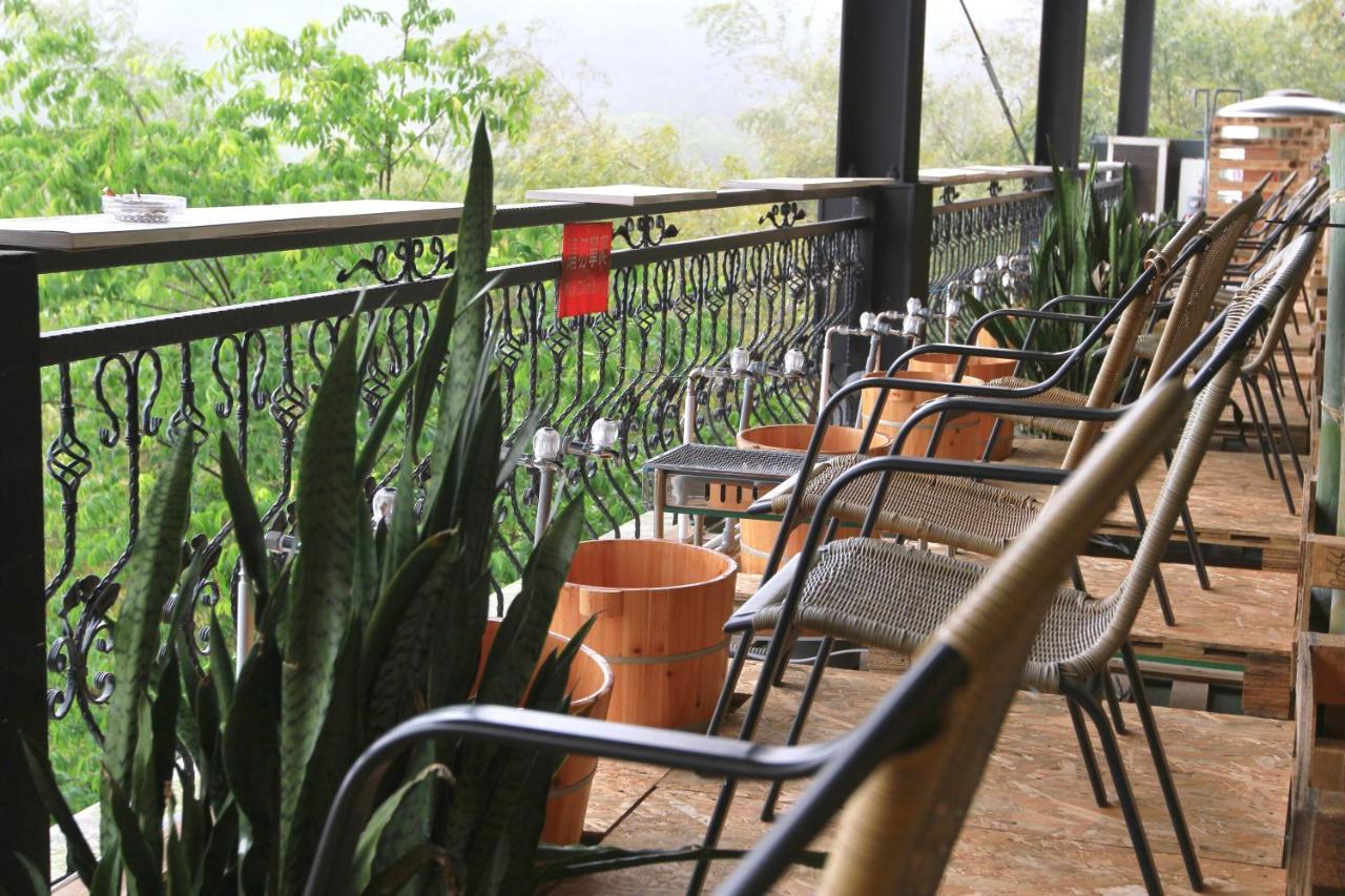 Romeo Inn Zhushan Esterno foto