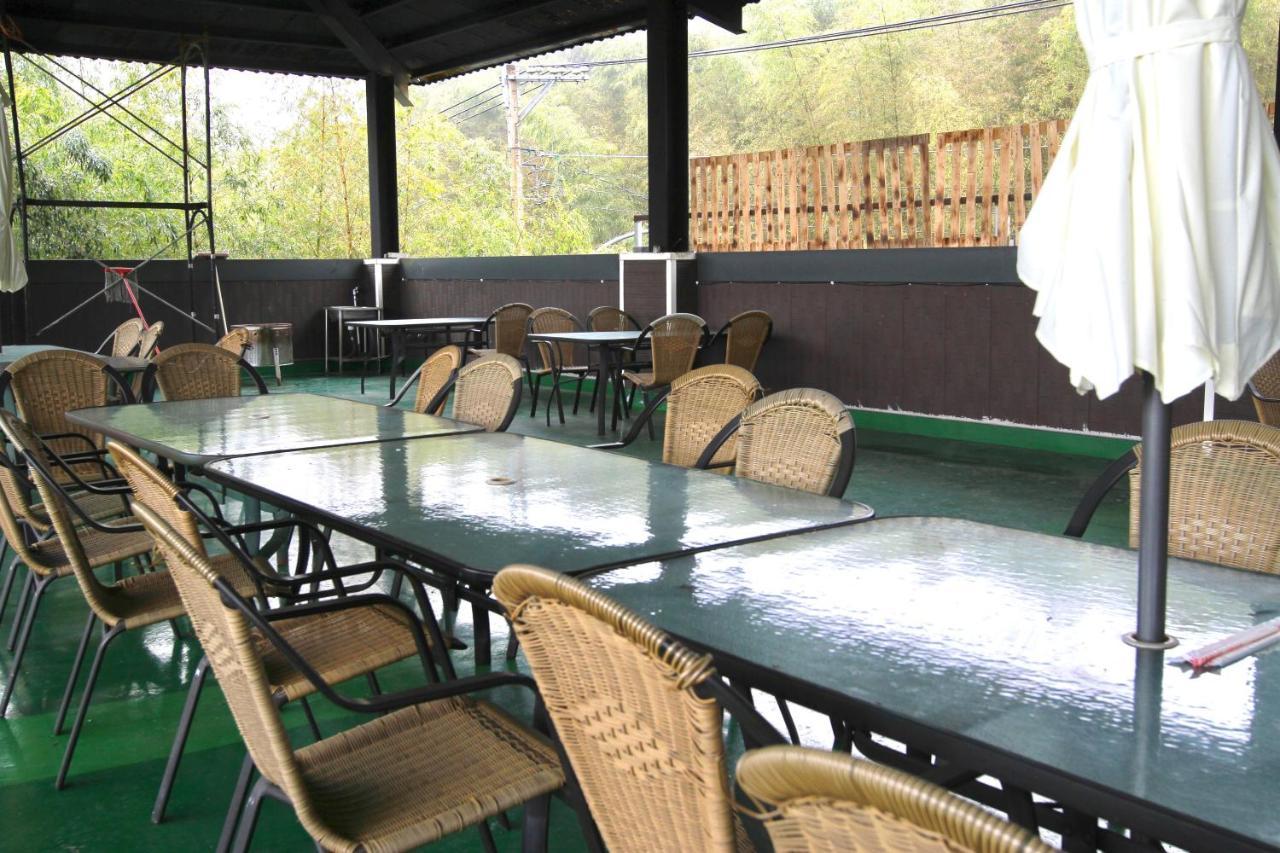 Romeo Inn Zhushan Esterno foto